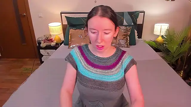 Snapshot of CatherineWalls chatting on February 24, 2026, 2:01 am CatherineWalls online show from February 24, 2026, 2:01 am