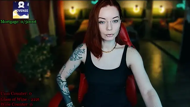 Snapshot of MaxPhoenixx chatting on May 22, 2026, 9:24 pm MaxPhoenixx online show from May 22, 2026, 9:24 pm