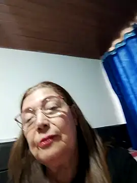 Snapshot of Vicky_Rosse chatting on April 23, 2026, 9:38 pm Vicky Rosse online show from April 23, 2026, 9:38 pm