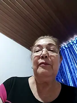 Vicky Rosse online show from September 28, 2025, 10:06 pm