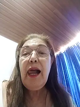 Vicky Rosse online show from October 7, 2025, 4:41 pm