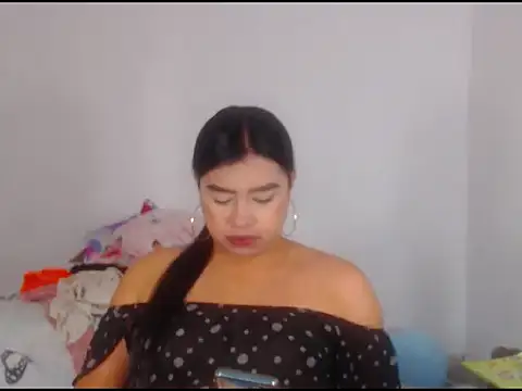 katrinawillff online show from March 24, 2026, 6:02 am