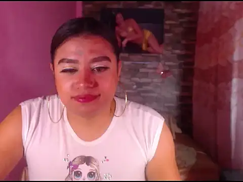 Snapshot of katrinawillff chatting on November 15, 2025, 6:12 pm katrinawillff online show from November 15, 2025, 6:12 pm