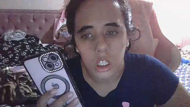 Snapshot of annarose19 chatting on April 20, 2026, 10:55 pm annarose19 online show from April 20, 2026, 10:55 pm