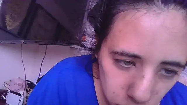 Snapshot of annarose19 chatting on January 9, 2026, 4:03 pm annarose19 online show from January 9, 2026, 4:03 pm