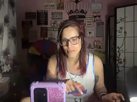 latinacubana online show from March 10, 2025, 12:28 am