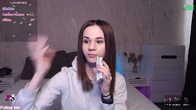 Snapshot of ItsAlisia chatting on March 18, 2025, 6:39 am ItsAlisia online show from March 18, 2025, 6:39 am