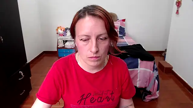 kittykalor09 online show from November 27, 2025, 7:25 pm