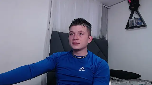 MathewCollin online show from January 8, 2026, 10:05 pm