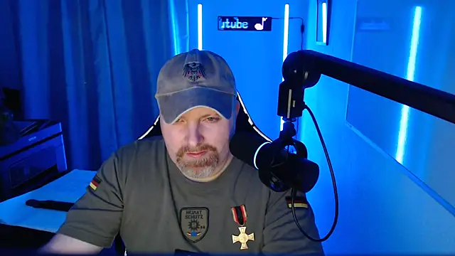 DerPornoPete online show from September 10, 2025, 9:36 pm