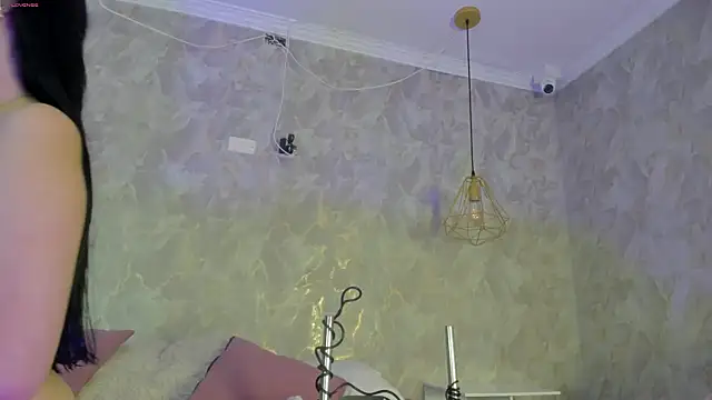 Snapshot of danaythamara1 chatting on November 6, 2025, 8:35 pm danaythamara1 online show from November 6, 2025, 8:35 pm