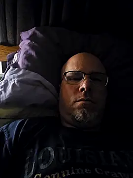 ke5eeo2 online show from April 19, 2026, 2:12 am