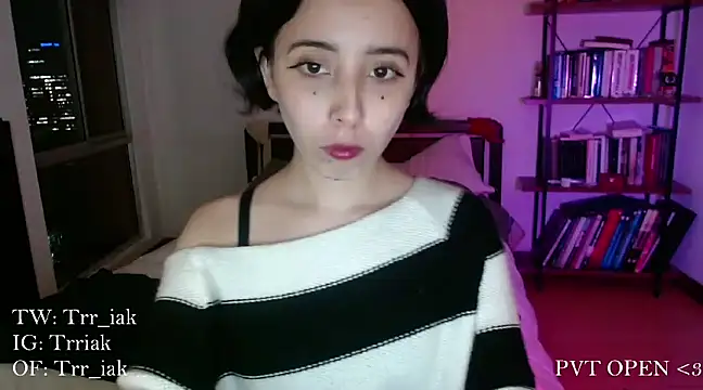 babyluna 8 8 online show from January 28, 2025, 1:29 am