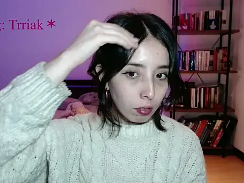 babyluna 8 8 online show from April 18, 2026, 6:49 am