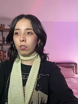 babyluna 8 8 online show from April 8, 2026, 10:22 pm