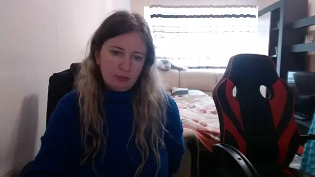 Snapshot of PeterAndJen chatting on March 15, 2025, 10:03 am PeterAndJen online show from March 15, 2025, 10:03 am