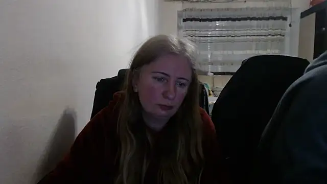 Snapshot of PeterAndJen chatting on February 21, 2026, 6:54 pm PeterAndJen online show from February 21, 2026, 6:54 pm