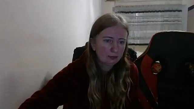 PeterAndJen online show from November 15, 2025, 6:56 pm