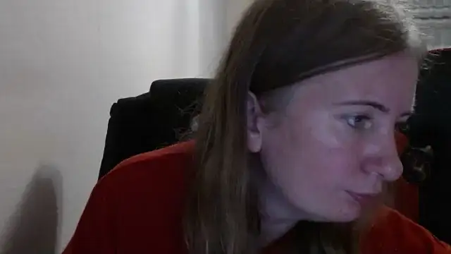 PeterAndJen online show from October 24, 2025, 6:18 pm