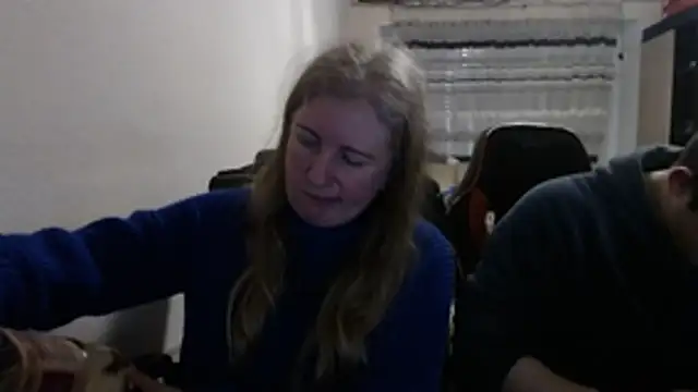 Snapshot of PeterAndJen chatting on February 25, 2026, 7:47 pm PeterAndJen online show from February 25, 2026, 7:47 pm