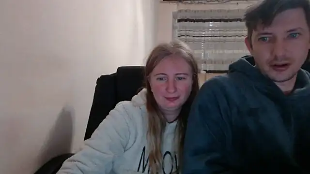 Snapshot of PeterAndJen chatting on January 18, 2026, 7:50 pm PeterAndJen online show from January 18, 2026, 7:50 pm