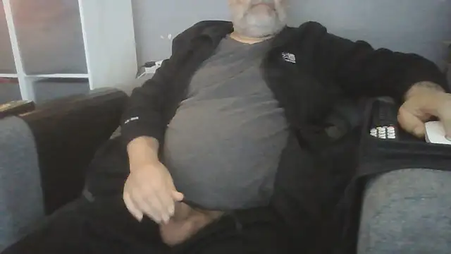 Snapshot of Naturistmale45 chatting on June 10, 2026, 7:53 am Naturistmale45 online show from June 10, 2026, 7:53 am