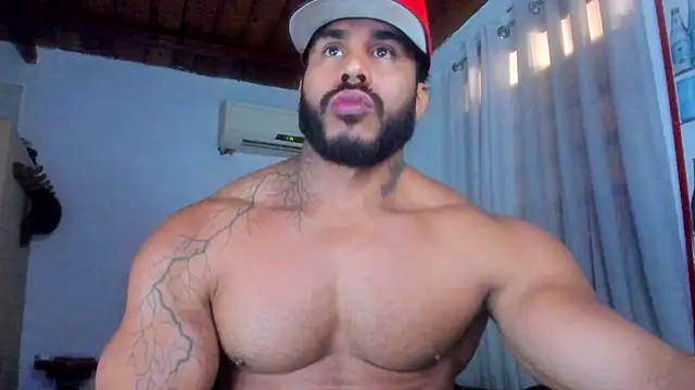 Snapshot of Artemis_Kazttman chatting on November 5, 2025, 2:09 pm Artemis Kazttman online show from November 5, 2025, 2:09 pm