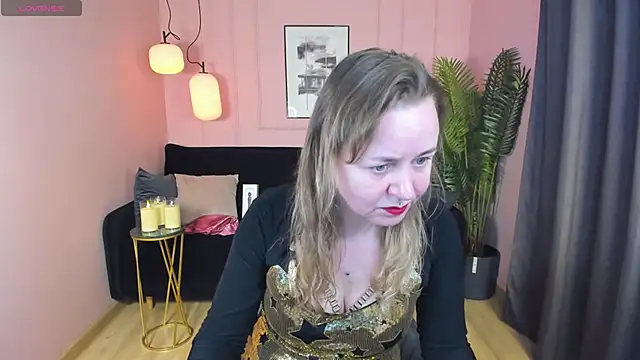 Snapshot of GabrielGold chatting on January 23, 2025, 8:56 pm GabrielGold online show from January 23, 2025, 8:56 pm