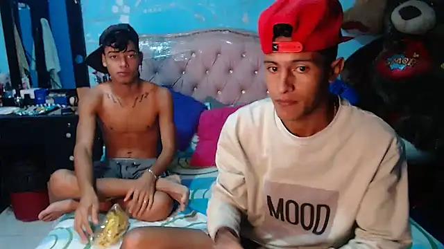 Snapshot of gustavo_saaled19 chatting on December 6, 2024, 12:18 am gustavo saaled19 online show from December 6, 2024, 12:18 am