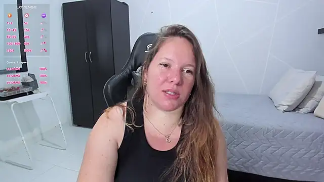 tamy shine87 online show from October 14, 2025, 3:07 am