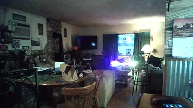 CROSSCOUNTRY1 online show from November 15, 2025, 12:53 pm