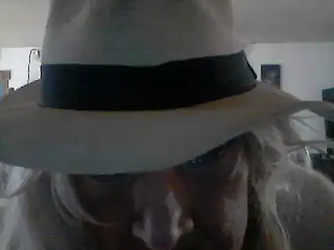 CROSSCOUNTRY1 online show from December 5, 2024, 4:06 pm