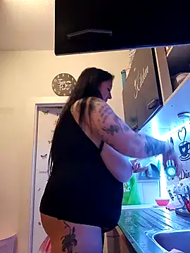 Snapshot of XxxZuckerpuppexxX chatting on December 15, 2024, 6:37 pm XxxZuckerpuppexxX online show from December 15, 2024, 6:37 pm