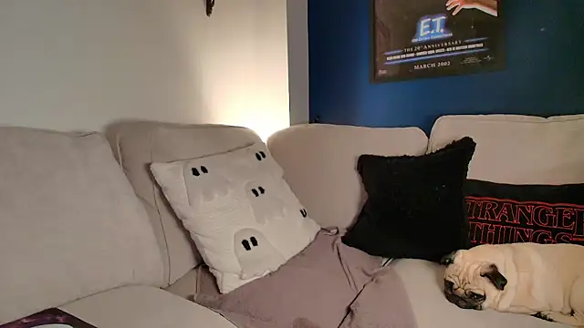 short sweetpea online show from January 7, 2026, 4:23 pm