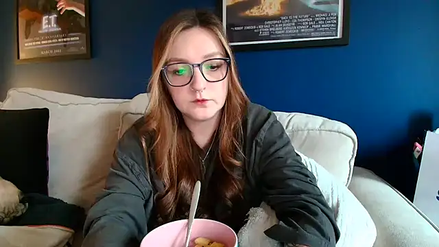 short sweetpea online show from February 26, 2026, 1:55 pm