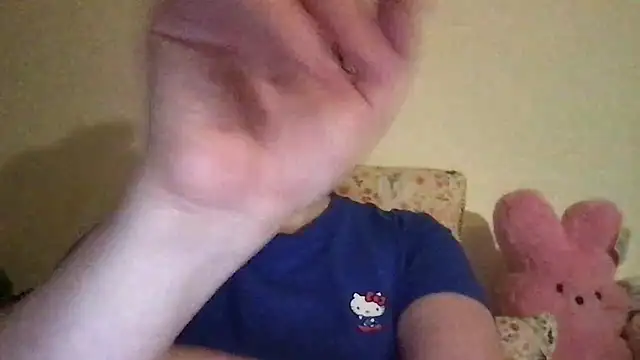 Snapshot of HYPHYtype chatting on October 15, 2025, 3:16 am HYPHYtype online show from October 15, 2025, 3:16 am