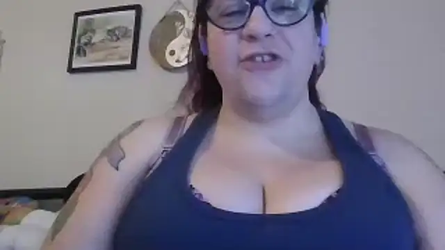 Snapshot of GothyBaby chatting on January 21, 2025, 5:20 pm GothyBaby online show from January 21, 2025, 5:20 pm