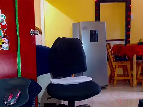 Snapshot of JABSCOTT chatting on November 28, 2025, 2:50 pm JABSCOTT online show from November 28, 2025, 2:50 pm