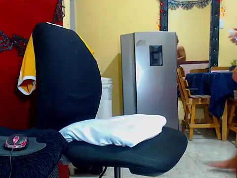 Snapshot of JABSCOTT chatting on October 2, 2025, 2:31 pm JABSCOTT online show from October 2, 2025, 2:31 pm