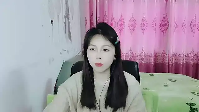 Snapshot of Sunset_glow chatting on February 13, 2026, 9:53 am Sunset glow online show from February 13, 2026, 9:53 am