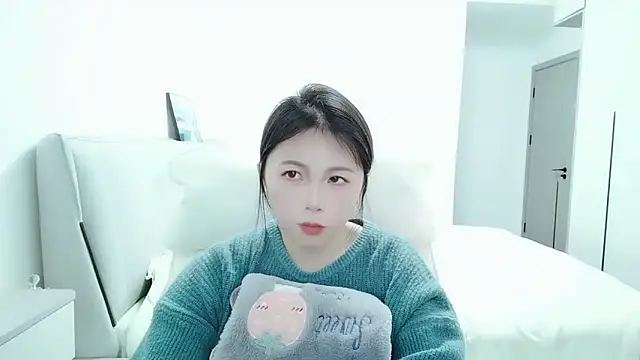 Sunset glow online show from December 2, 2025, 3:03 pm