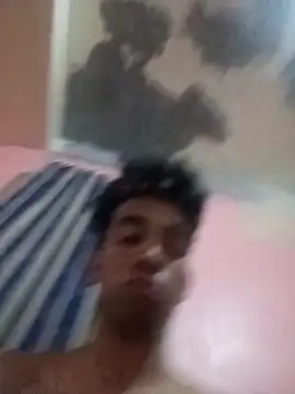 Snapshot of riggijaviersalas chatting on November 16, 2025, 5:06 pm riggijaviersalas online show from November 16, 2025, 5:06 pm