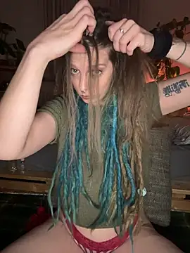 Snapshot of MenaDreadfull chatting on February 1, 2026, 5:33 pm MenaDreadfull online show from February 1, 2026, 5:33 pm