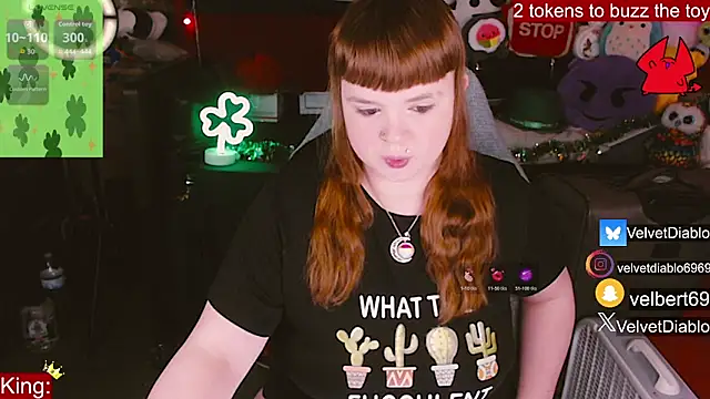 Snapshot of VelvetDiablo chatting on February 26, 2026, 12:54 am VelvetDiablo online show from February 26, 2026, 12:54 am