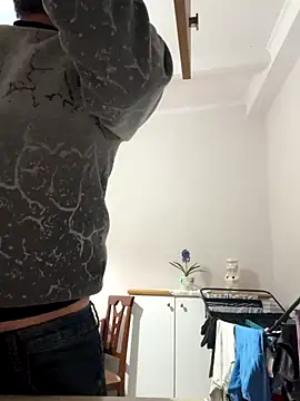 1Aleks13 online show from November 10, 2025, 2:38 am