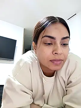 Snapshot of Ivanna2 chatting on February 8, 2026, 1:03 am Ivanna2 online show from February 8, 2026, 1:03 am