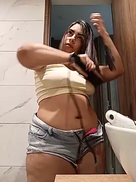 Ivanna2 online show from May 9, 2026, 11:52 pm