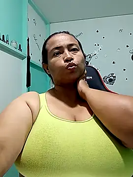 Snapshot of NatalySexxxMilk chatting on November 14, 2025, 7:01 am NatalySexxxMilk online show from November 14, 2025, 7:01 am