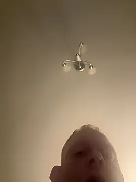 Snapshot of Dannyboy1430 chatting on December 30, 2024, 5:37 am Dannyboy1430 online show from December 30, 2024, 5:37 am