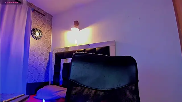 Snapshot of DorisSmith chatting on February 28, 2026, 5:18 am DorisSmith online show from February 28, 2026, 5:18 am